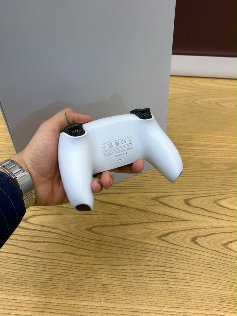 کارکرده : پلی استیشن ۵ دیجیتال مدل 1200 Play Station 5 Fat Digital