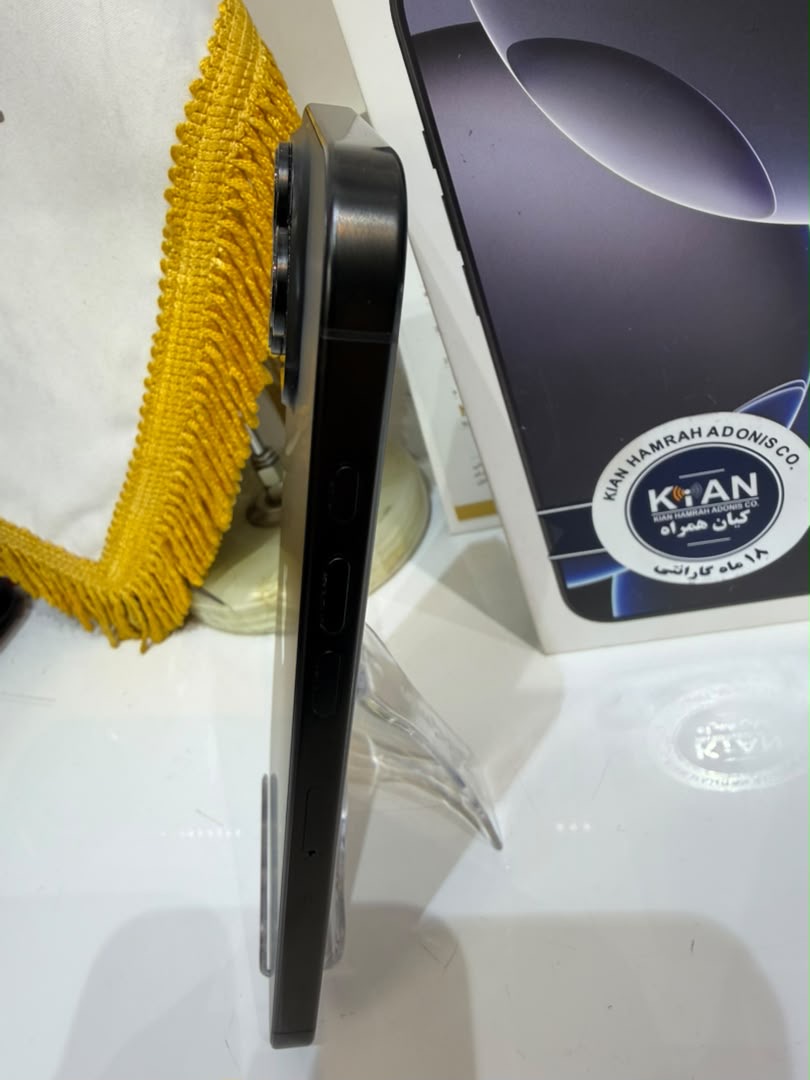 کارکرده : آیفون 16 پرومکس حافظه 256 گیگابایت و رم 8 گیگابایت شرکتی مشکی سنگاپور iPhone 16 Pro Max 256 Gb Black ZAA