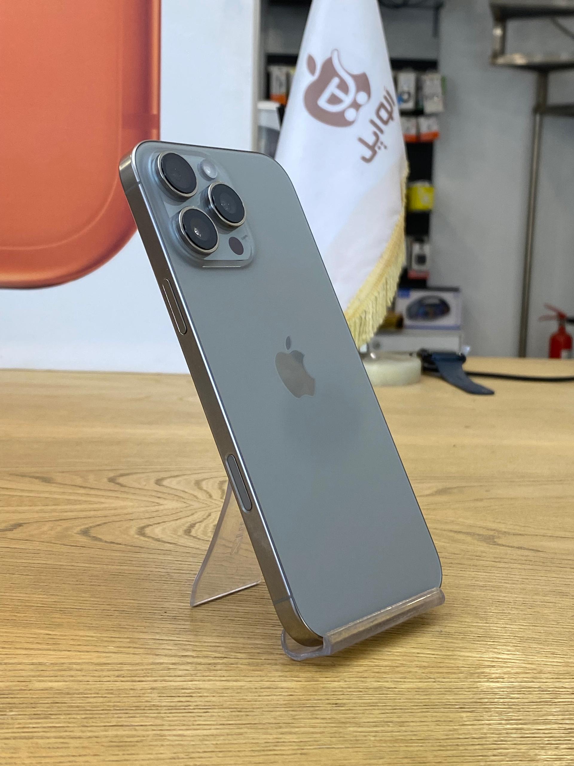 کارکرده : آیفون ۱۶ پرومکس ۲۵۶ گیگابایت نچرال رجیستر شده iPhone 16 Pro Max 256 Gb Natural ZAA