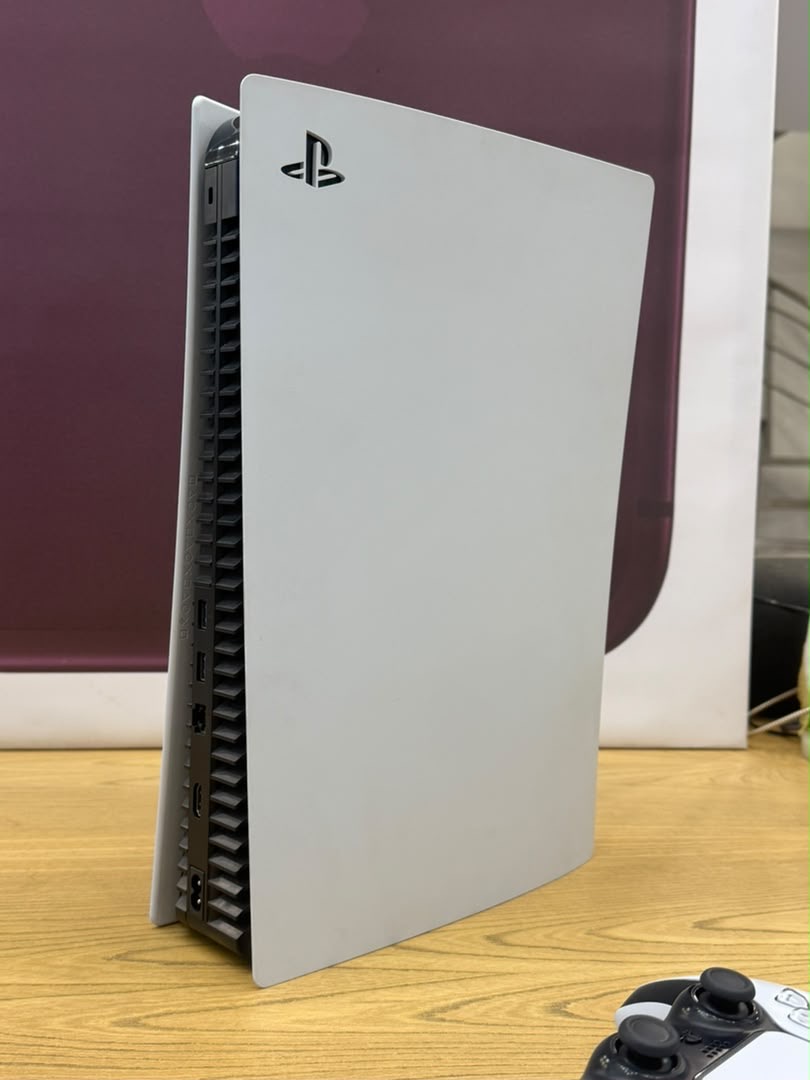 کارکرده : پلی استیشن ۵ دیجیتال مدل 1200 Play Station 5 Fat Digital