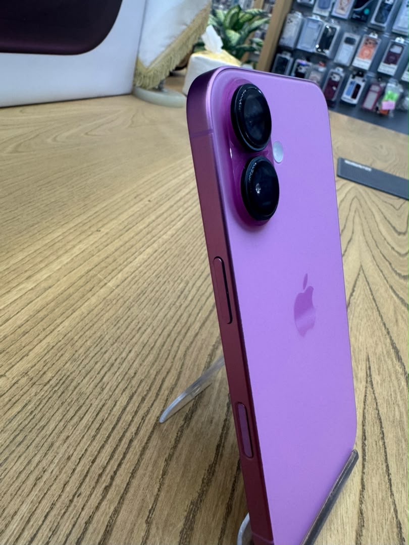 کارکرده : آیفون 16 نرمال حافظه 128 گیگابایت و رم 8 گیگابایت رجیستر شده شرکتی صورتی iPhone 16 128 Gb Pink CHA