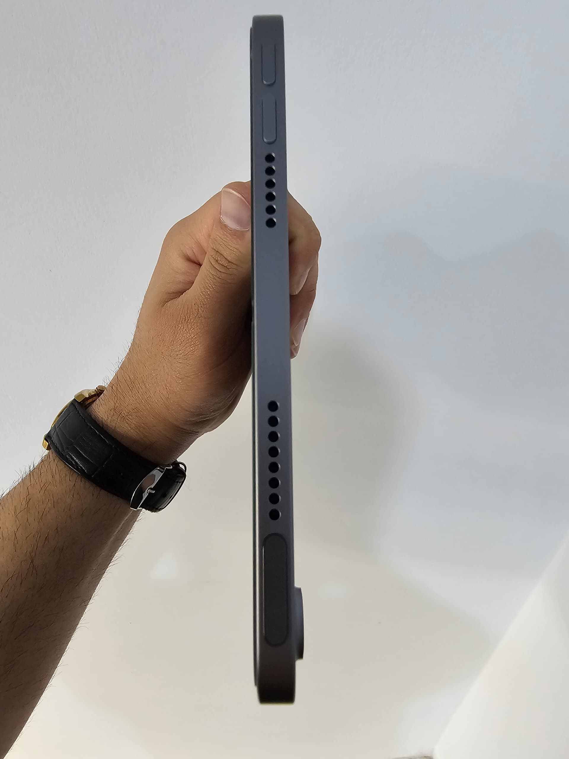 کارکرده : آیپد مینی ۷ حافظه ۲۵۶ گیگابایت و رم ۸ گیگابایت خاکستری iPad mini A17 Pro 256 Gb WiFi Gray