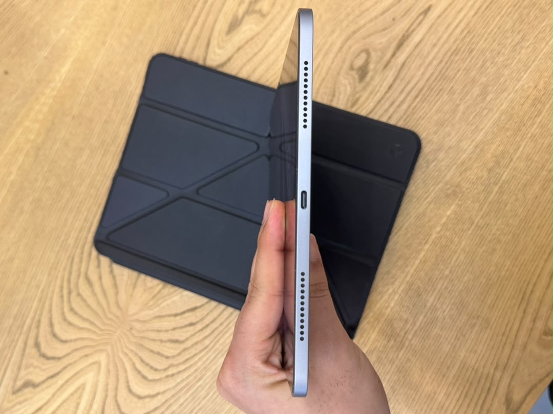 کارکرده : آیپد ایر ۷ ۱۱ اینچ حافظه ۲۵۶ گیگابایت و رم ۸ گیگابایت خاکستری iPad Air 7 M3 256 Gb Gray