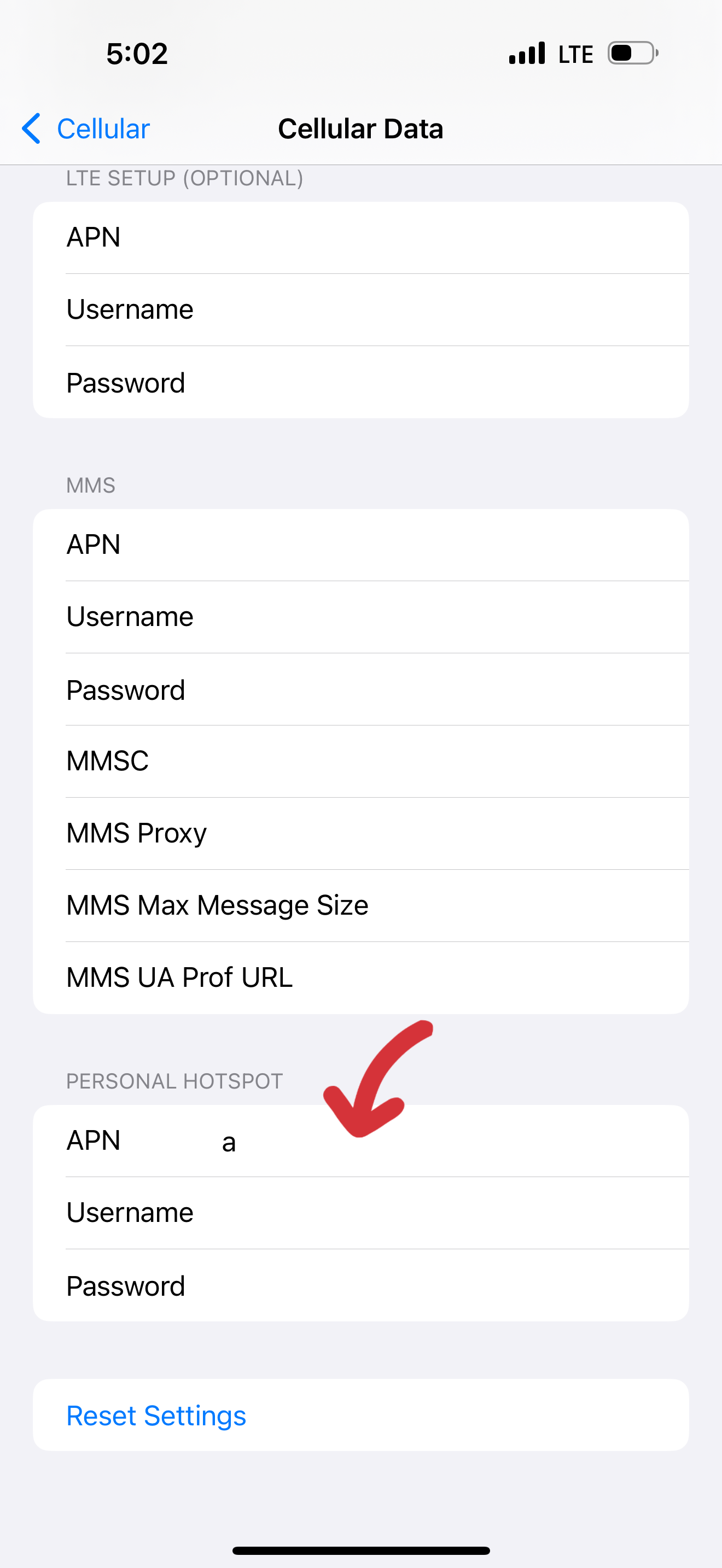 گام سوم؛ وارد کردن مقدار APN برای هات اسپات آیفون