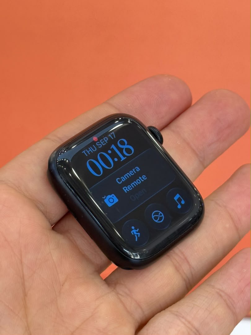 کارکرده : اپل واچ سری ۹ سایز ۴۵ میلیمیتر مشکی Apple Watch 9 Series 45 mm Midnight