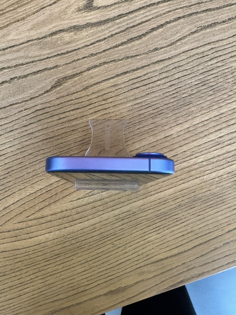 کارکرده : آیفون 16 نرمال حافظه 128 گیگابایت و رم 8 گیگابایت رجیستر شده آبی چین iPhone 16 128 Gb Blue CHA