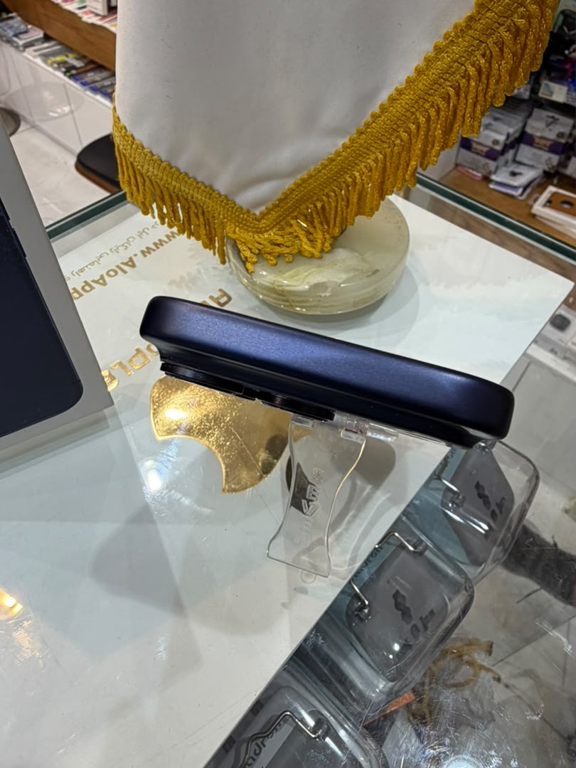 کارکرده : آیفون ۱۷ پرو حافظه ۲۵۶ گیگابایت و رم ۱۲ گیگابایت آبی سنگاپور iPhone 17 Pro 256 Gb Blue ZAA
