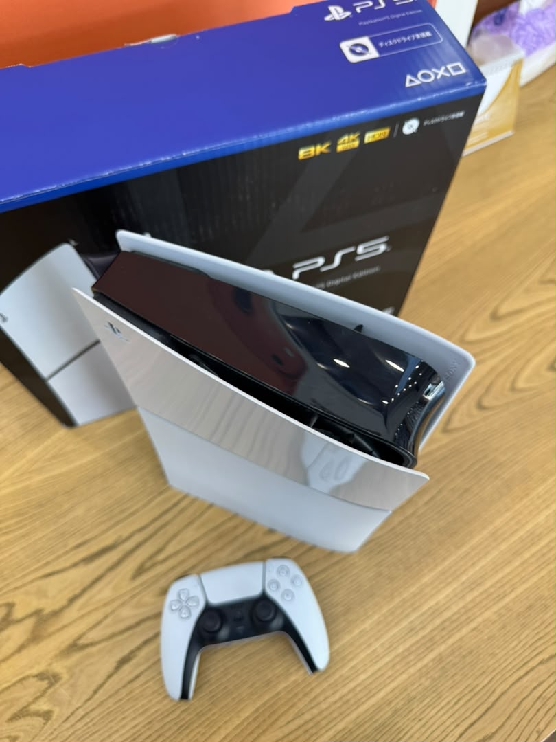 کارکرده : پلی استیشن ۵ اسلیم ۱ ترابایت اسلیم play Station 5 Slim 1 Tb