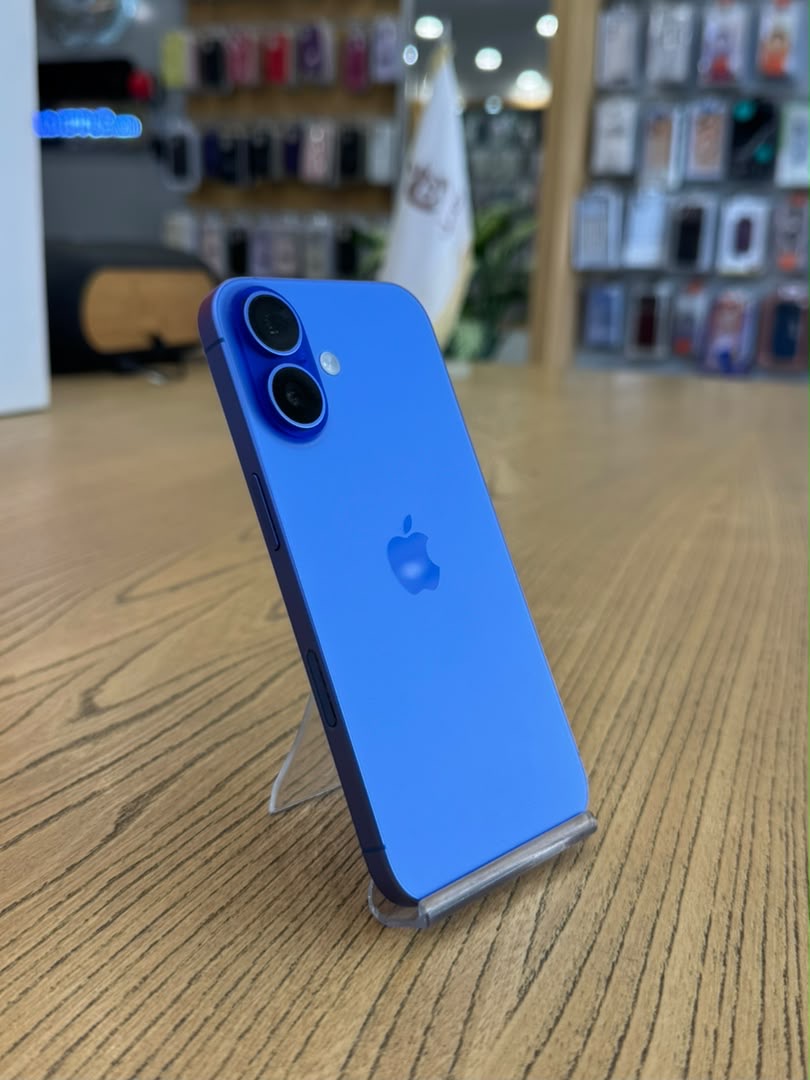 کارکرده : آیفون 16 نرمال حافظه 128 گیگابایت و رم 8 گیگابایت رجیستر شده آبی چین iPhone 16 128 Gb Blue CHA