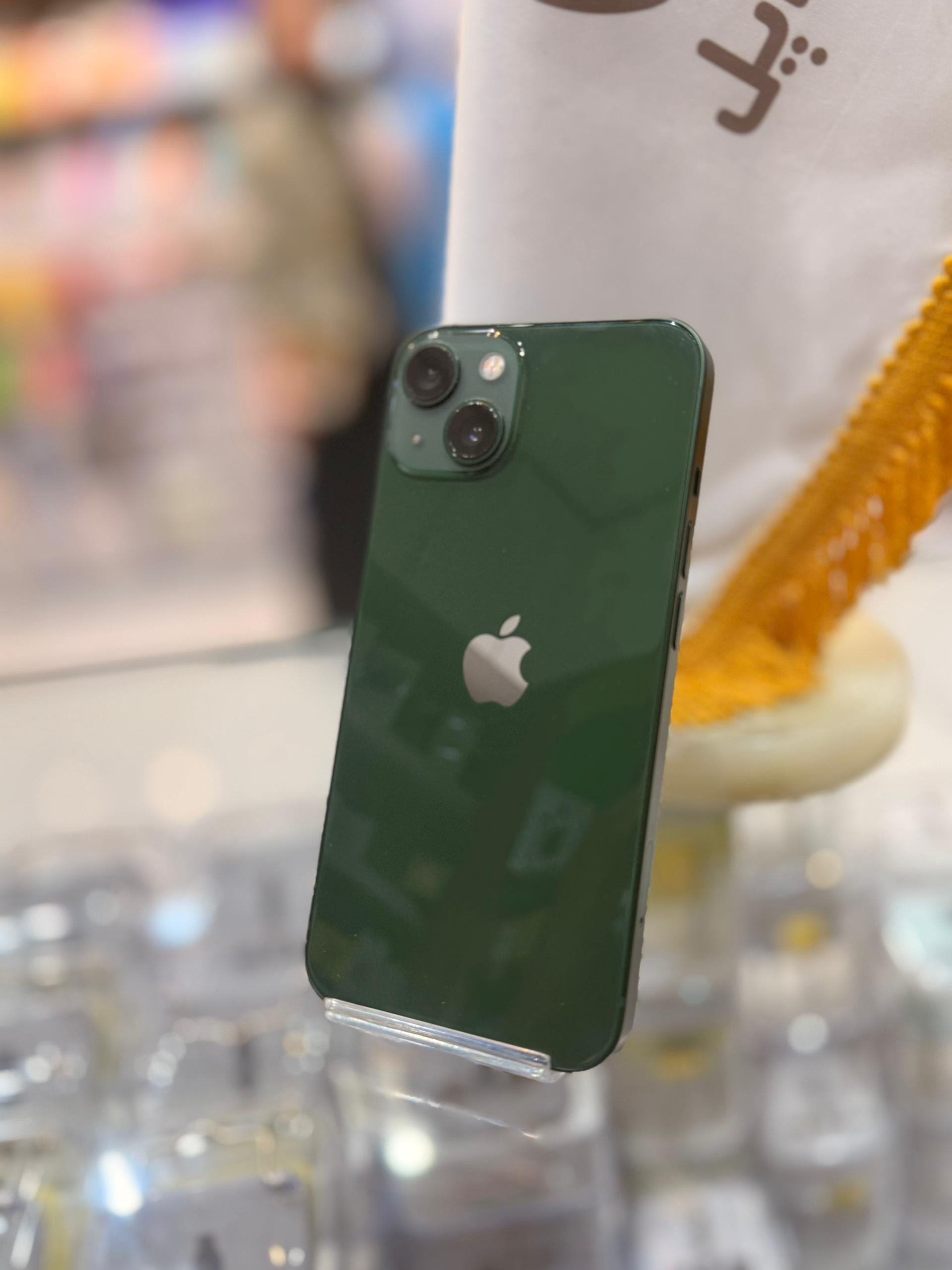 کارکرده : آیفون ۱۳ نرمال حافظه ۱۲۸ گیگابایت و رم ۴ گیگابایت سبز چین iPhone 13 128 Gb Green CHA