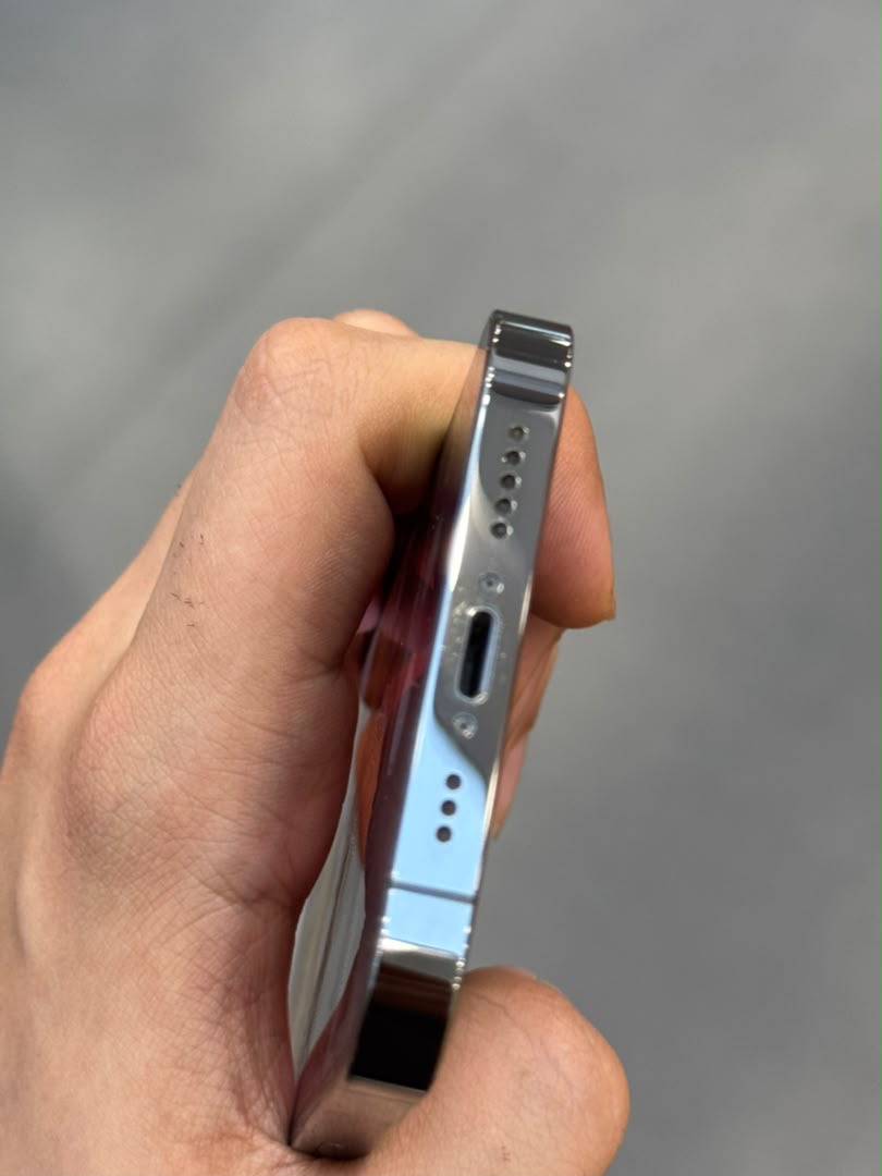 کارکرده : آیفون ۱۳ پرو حافظه ۱۲۸ گیگابایت و رم ۶ گیگابایت مشکی سنگاپور iPhone 13 Pro 128 Gb Black ZAA