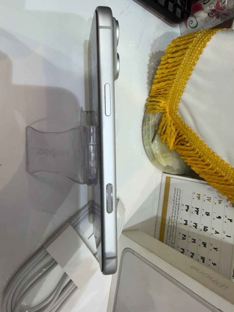 کارکرده : آیفون 17 پرومکس 512 گیگابایت سیلور سنگاپور iPhone 17 Pro Max 512 Gb Silver ZAA