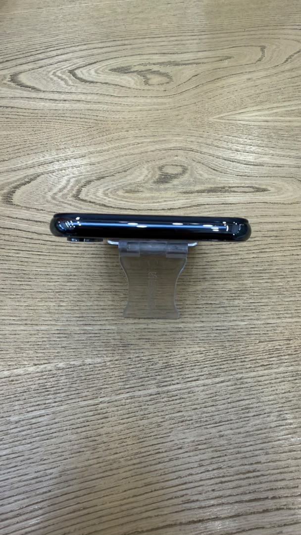 کارکرده : آیفون ایکس حافظه ۲۵۶ گیگابایت و رم ۳ گیگابایت مشکی آلمان iPhone X 256 Gb Black ZDA