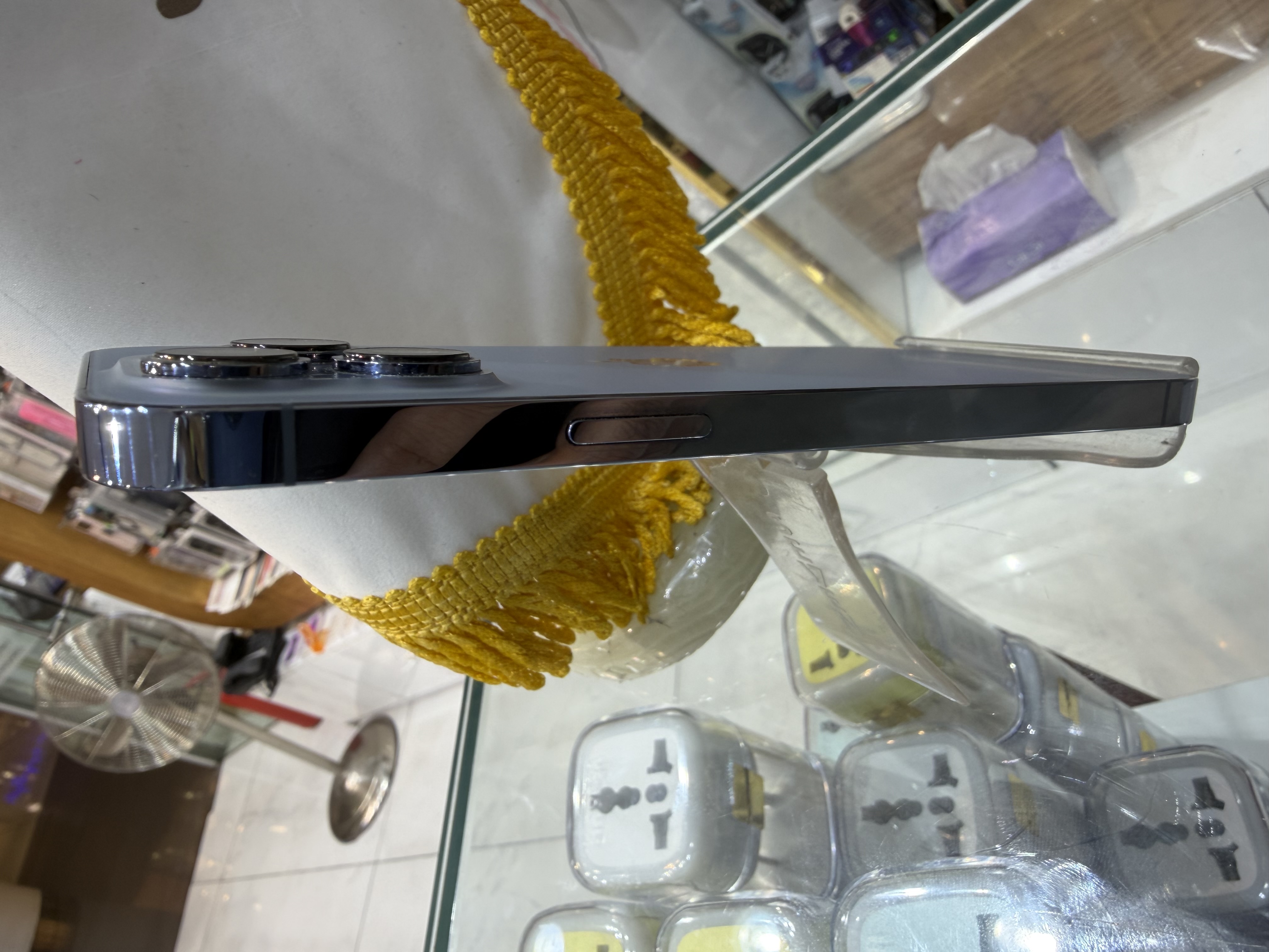 کارکرده : آیفون ۱۳ پرومکس حافظه ۵۱۲ گیگابایت و رم ۶ گیگابایت آبی سنگاپور iPhone 13 Pro Max 512 Gb Blue ZAA