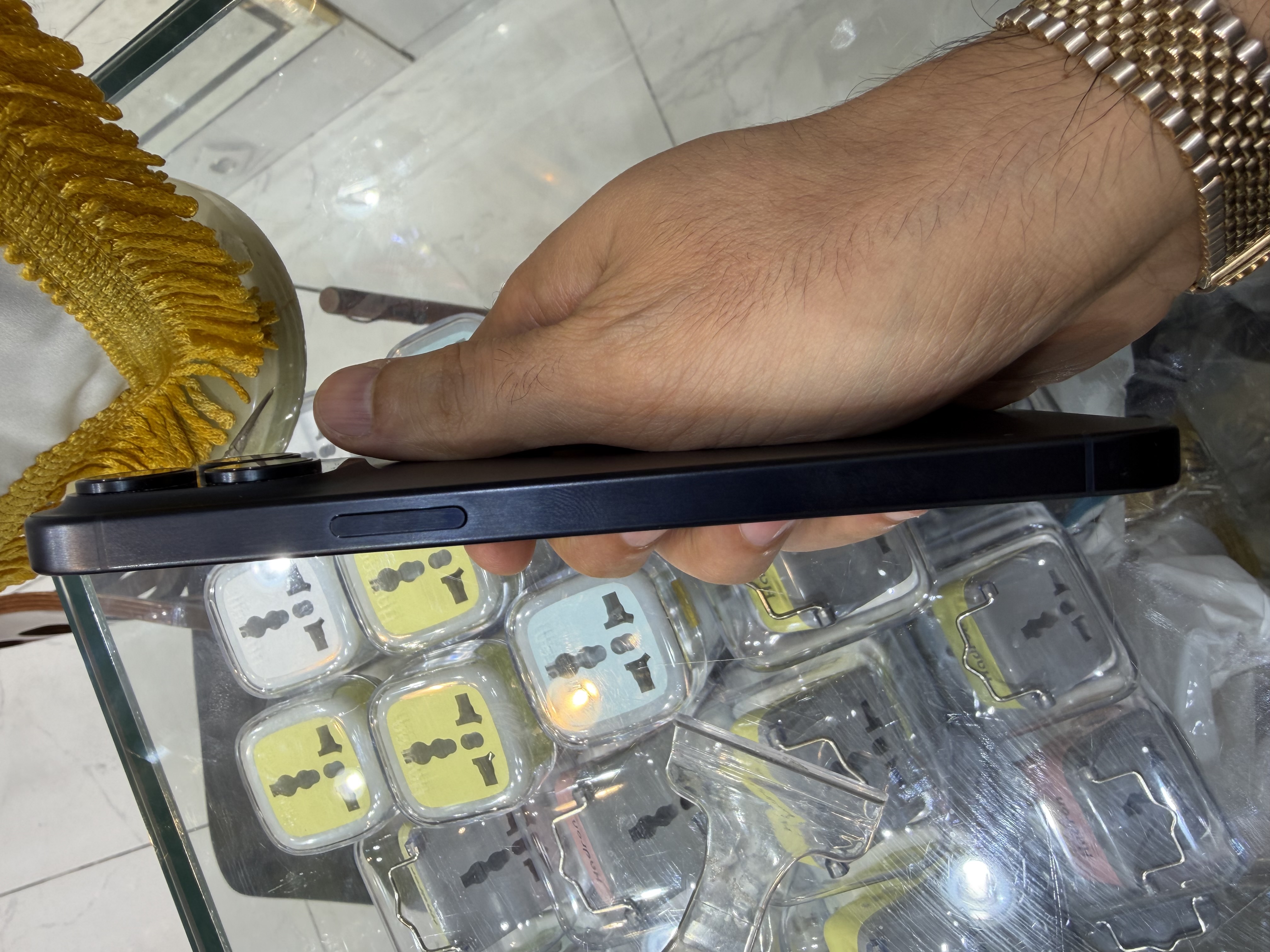 کارکرده : آیفون ۱۵ پرومکس حافظه ۲۵۶ گیگابایت و رم ۸ گیگابایت آبی سنگاپور iPhone 15 Pro Max 256 Gb Blue ZAA