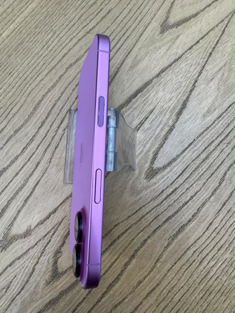 کارکرده : آیفون 16 نرمال حافظه 128 گیگابایت و رم 8 گیگابایت رجیستر شده شرکتی صورتی iPhone 16 128 Gb Pink CHA
