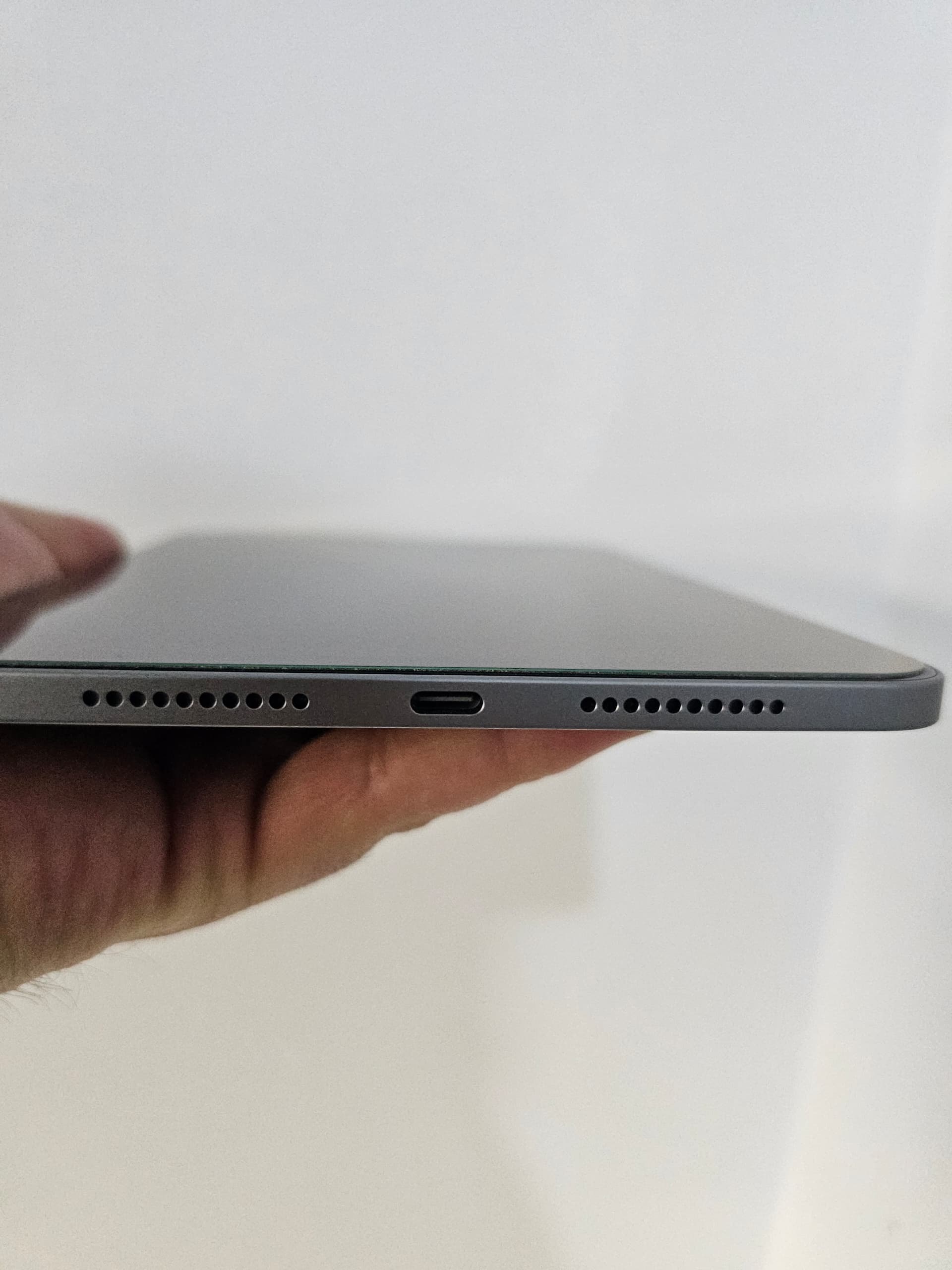کارکرده : آیپد مینی ۷ حافظه ۲۵۶ گیگابایت و رم ۸ گیگابایت خاکستری iPad mini A17 Pro 256 Gb WiFi Gray
