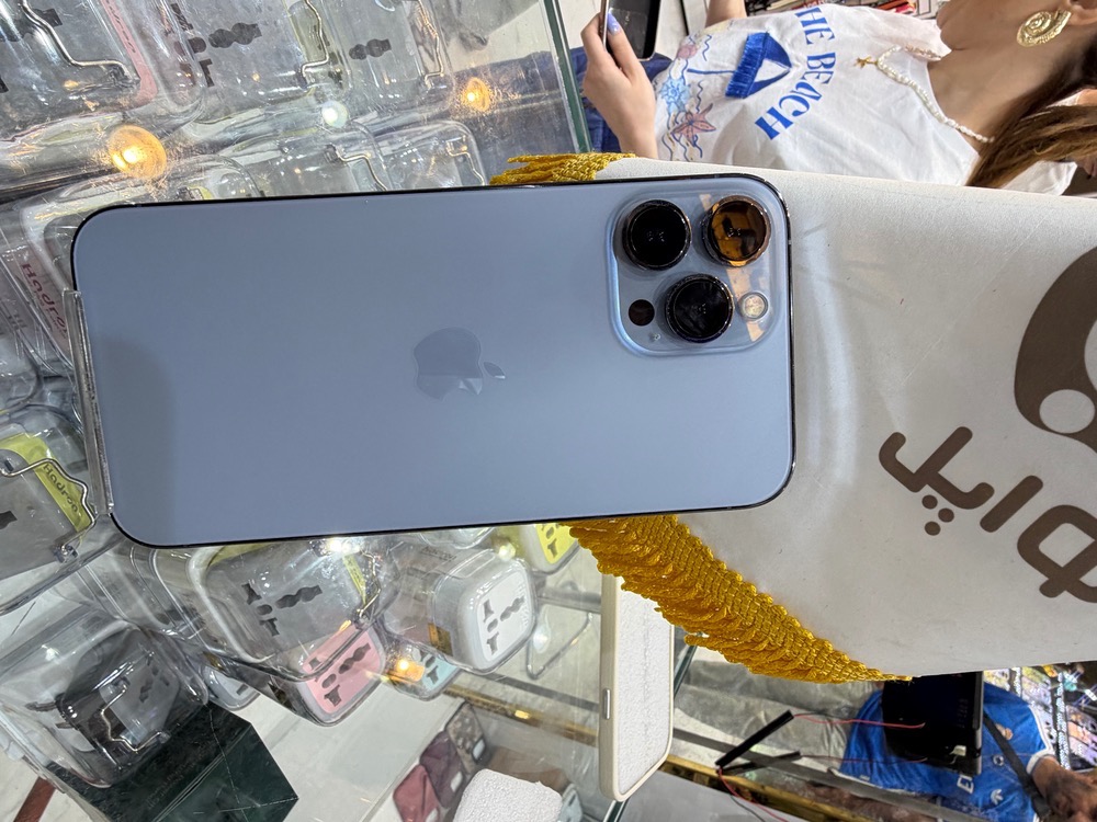 کارکرده : آیفون 13 پرومکس حافظه 256 گیگابایت و رم 6 گیگابایت آبی سنگاپور iPhone 13 Pro Max 256 Gb Blue ZAA