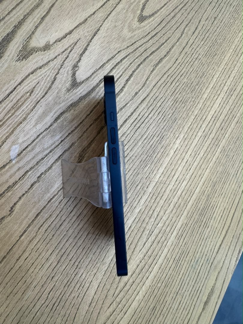 کارکرده : آیفون ۱۳ نرمال حافظه ۲۵۶ گیگابایت و رم ۴ گیگابایت مشکی چین iPhone 13 256 Gb Black CHA