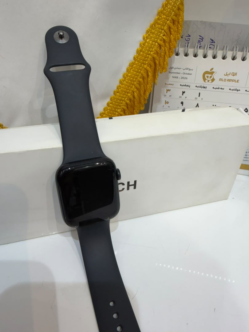 کارکرده : اپل واچ اس ای 2 سایز 44 میلیمتری مشکی Apple Watch SE 2 44mm Black
