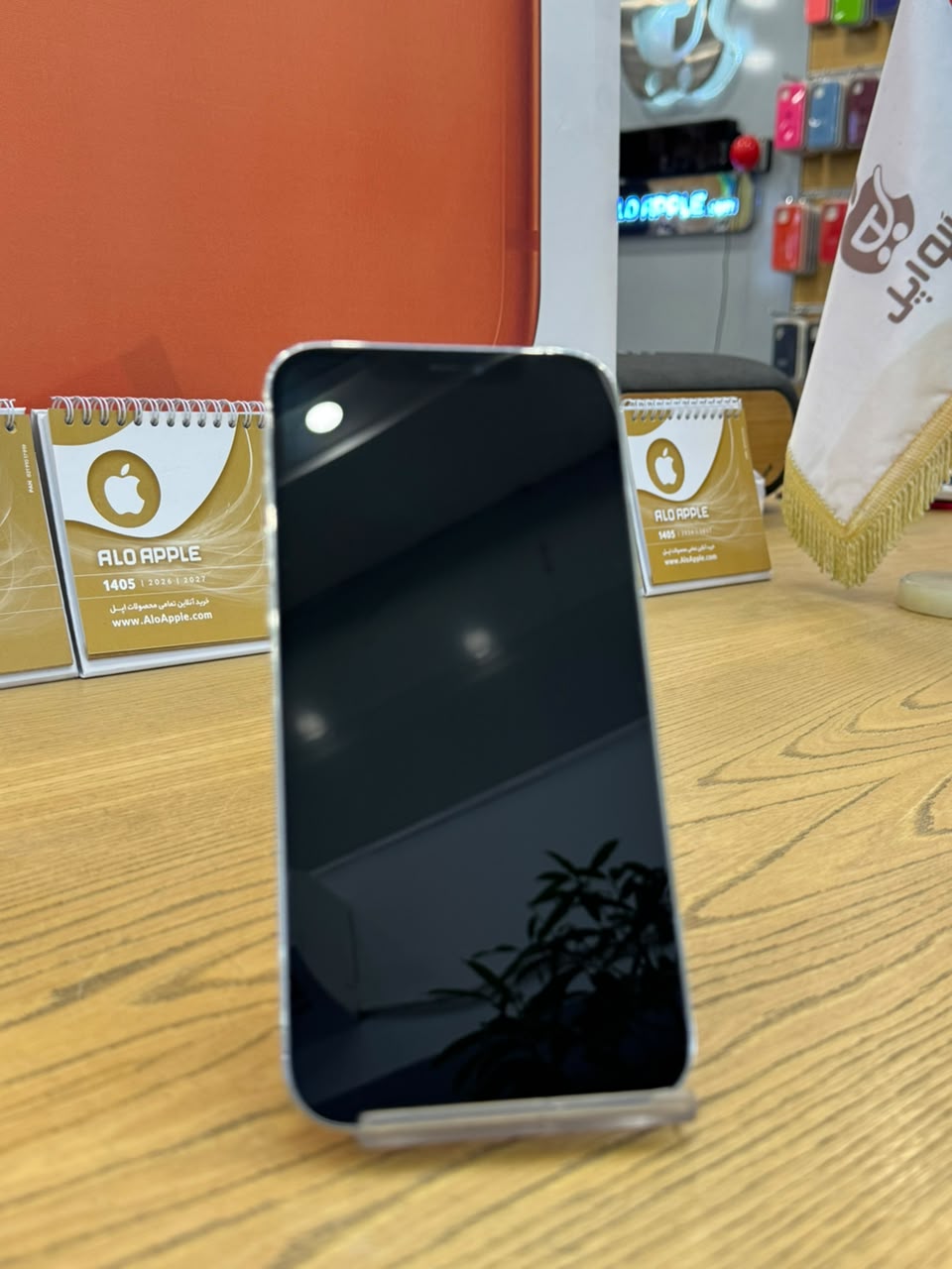 کارکرده : آیفون ۱۲ پرومکس حافظه ۵۱۲ گیگابایت و رم ۶ گیگابایت سفید سنگاپور iPhone 12 Pro Max 512 Gb silver ZAA