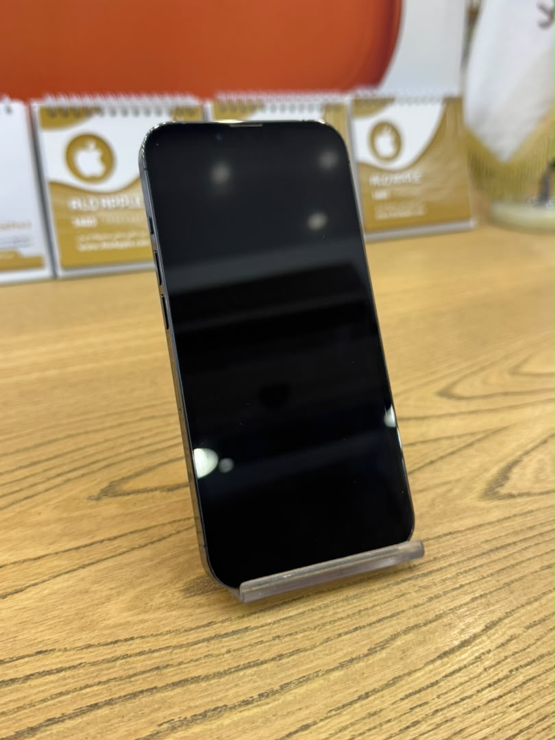 کارکرده : آیفون ۱۳ پرو حافظه ۱۲۸ گیگابایت و رم ۶ گیگابایت مشکی سنگاپور iPhone 13 Pro 128 Gb Black ZAA