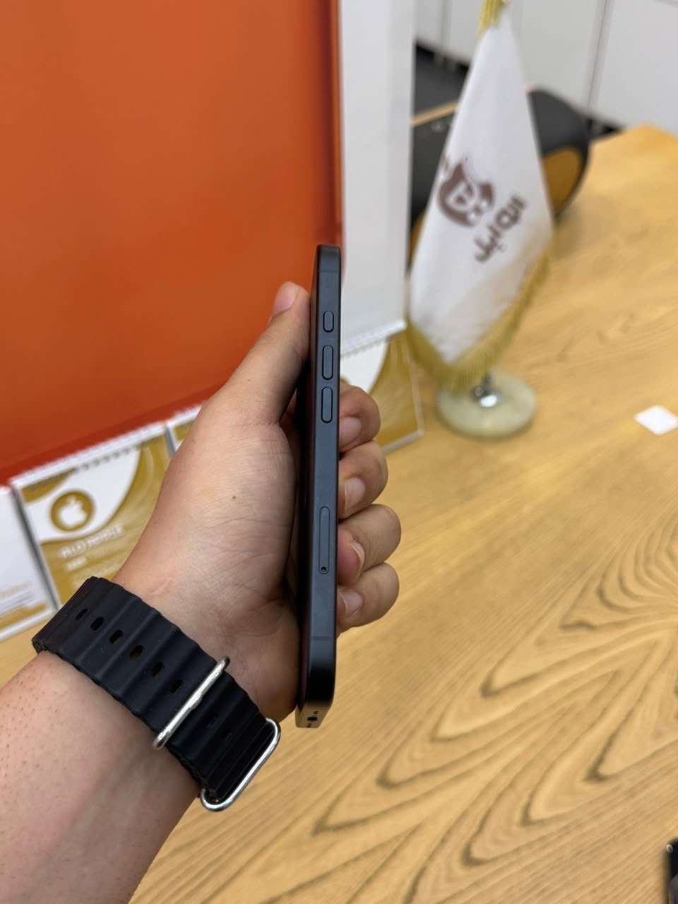 کارکرده : آیفون ۱۶ حافظه ۱۲۸ گیگابایت و رم ۸ گیگابایت رجیستر شده مشکی چین iPhone 16 128 Gb Black CHA
